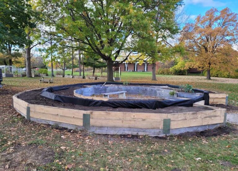 Brewer-CGN-Circle-Garden